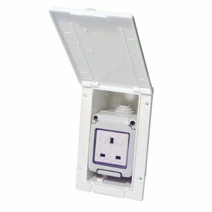 W4 Waterproof Mains Outlet 20041 3 W4 Waterproof Mains Outlet 20041